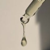 Sieri per il viso con SPF integrato