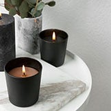 Bougies parfumées pour voitre maison.