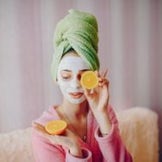 Maschere viso per la beauty routine serale