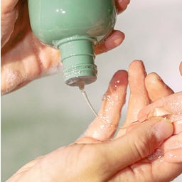 MÁDARA KIND Mild Shampoo