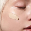 MÁDARA SKINONYM Semi-Matte Peptide Foundation - 10 Porcelain