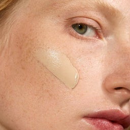 MÁDARA SKINONYM Semi-Matte Peptide Foundation - 20 Ivory