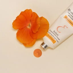 Embryolisse Radiant Complexion Cream - Apricot Glow