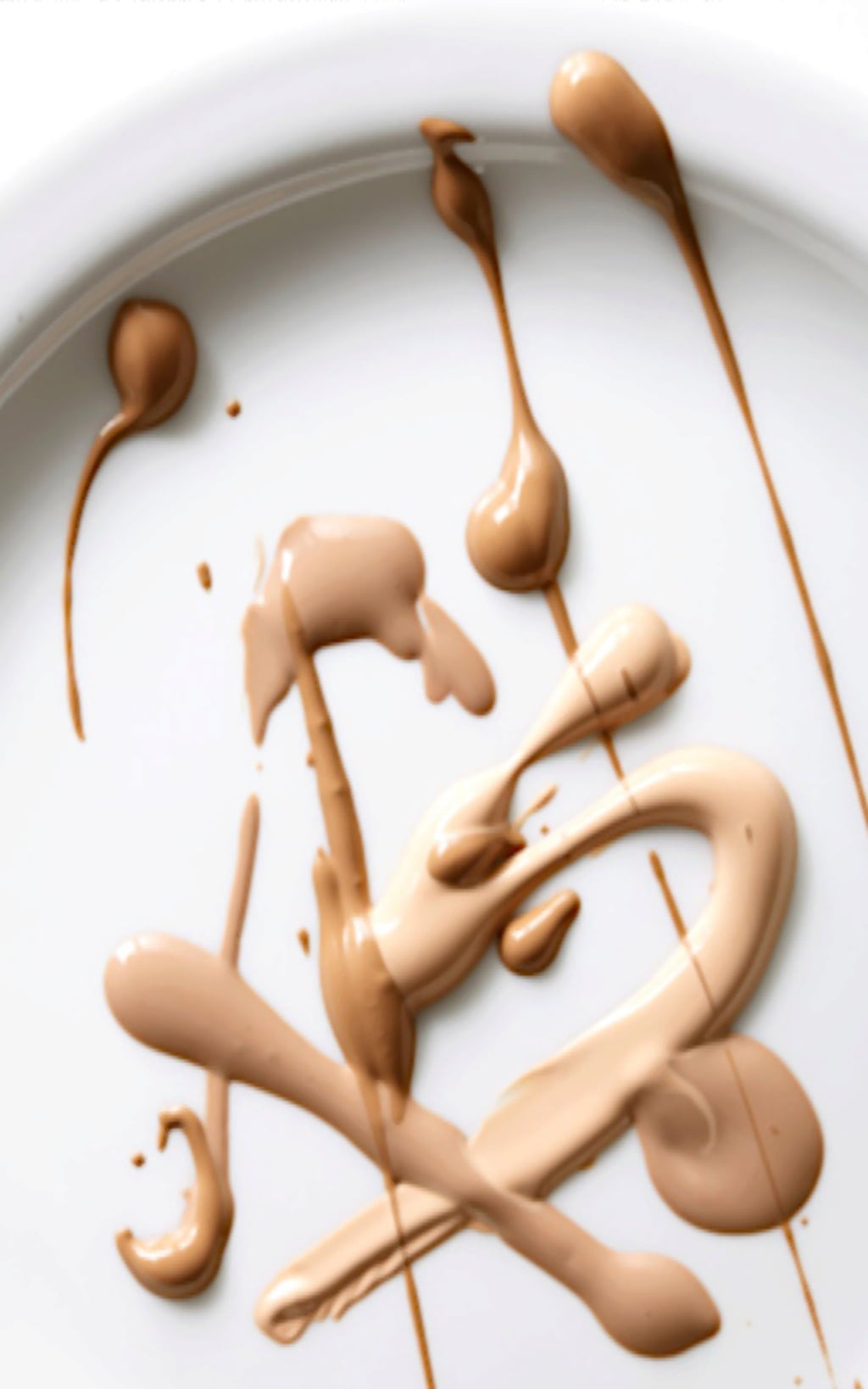 VelvetSkin Instant Firming Skin Tint SPF 20