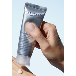 Vinoperfect Dark Spot Correcting Hand Cream - 50 ml