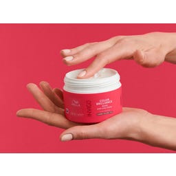 Wella Professionals Invigo Color Brilliance Mask Coarse - 150 ml