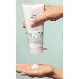 Wella Professionals NutriCurls Cleansing Conditioner - 200 ml