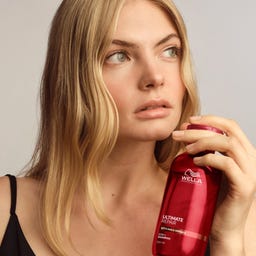Wella Professionals Ultimate Repair - Shampoo - 250 ml