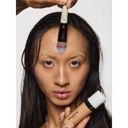 EBEN Liquid Foundation - Light Medium 04