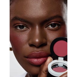UND GRETEL IMBE Eye & Cheek Shadow Refill - Ruby Red 05