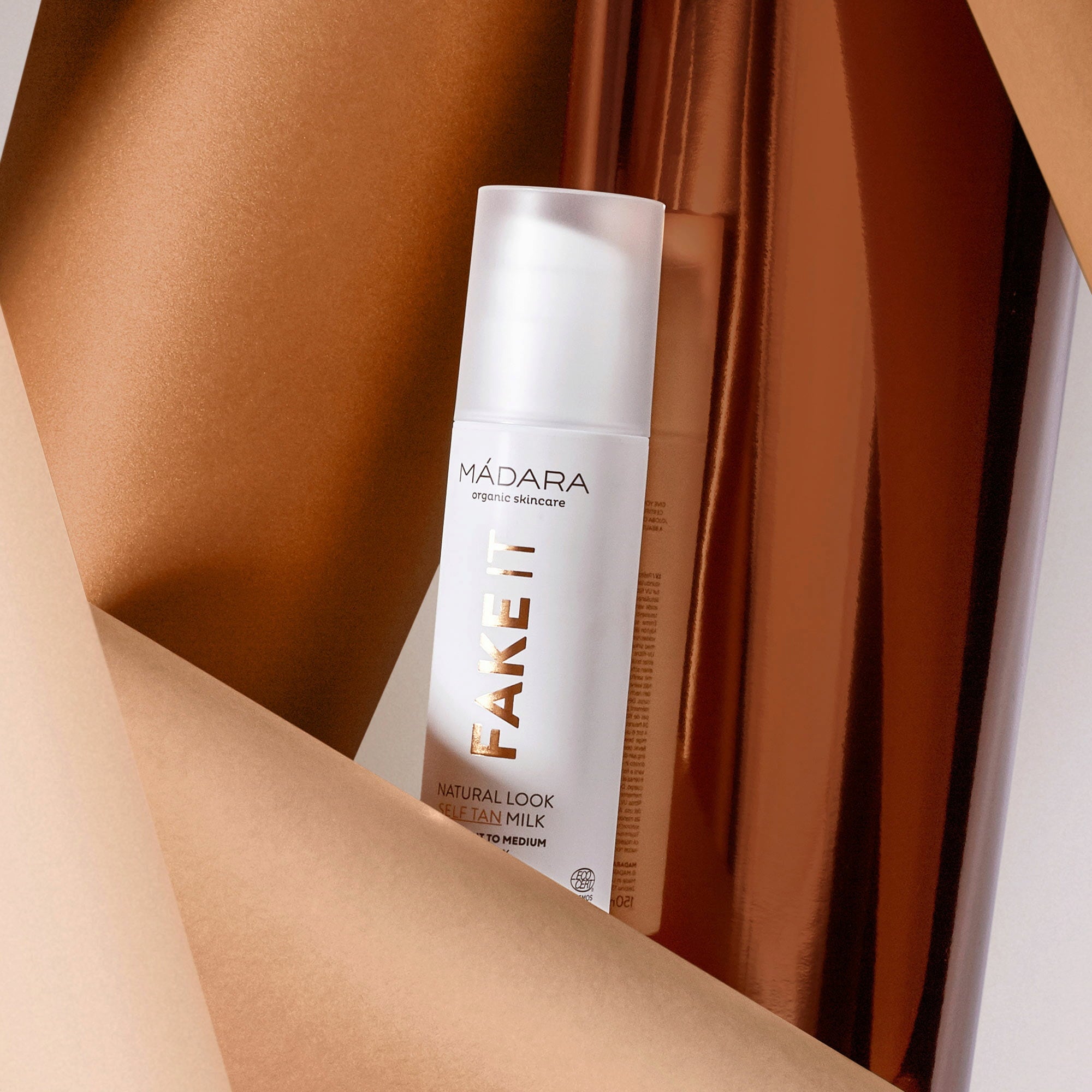MÁDARA FAKE IT Natural Look Self Tan Milk - 150 ml