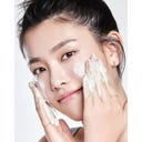 8 Hyaluronic Acid Hydrating Gentle Foaming Cleanser - 150 ml