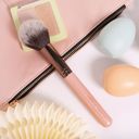 LUXIE Rose Gold 520 Tapered Face Brush - 1 бр.