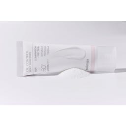 Oil Control Light Sunscreen SPF50+ PA++++ - 40 ml