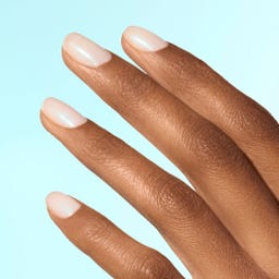 Manucurist Active Plump Care Polish Aqua Glazed - 15 ml
