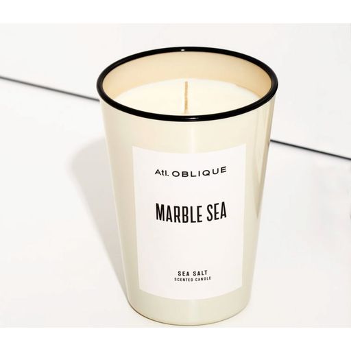 Atelier Oblique Marble Sea Ароматна свещ - 195 г