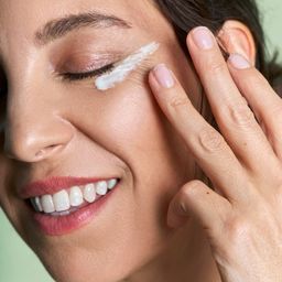 Tata Harper Skincare Bio-Barrier szemkörnyékápoló krém