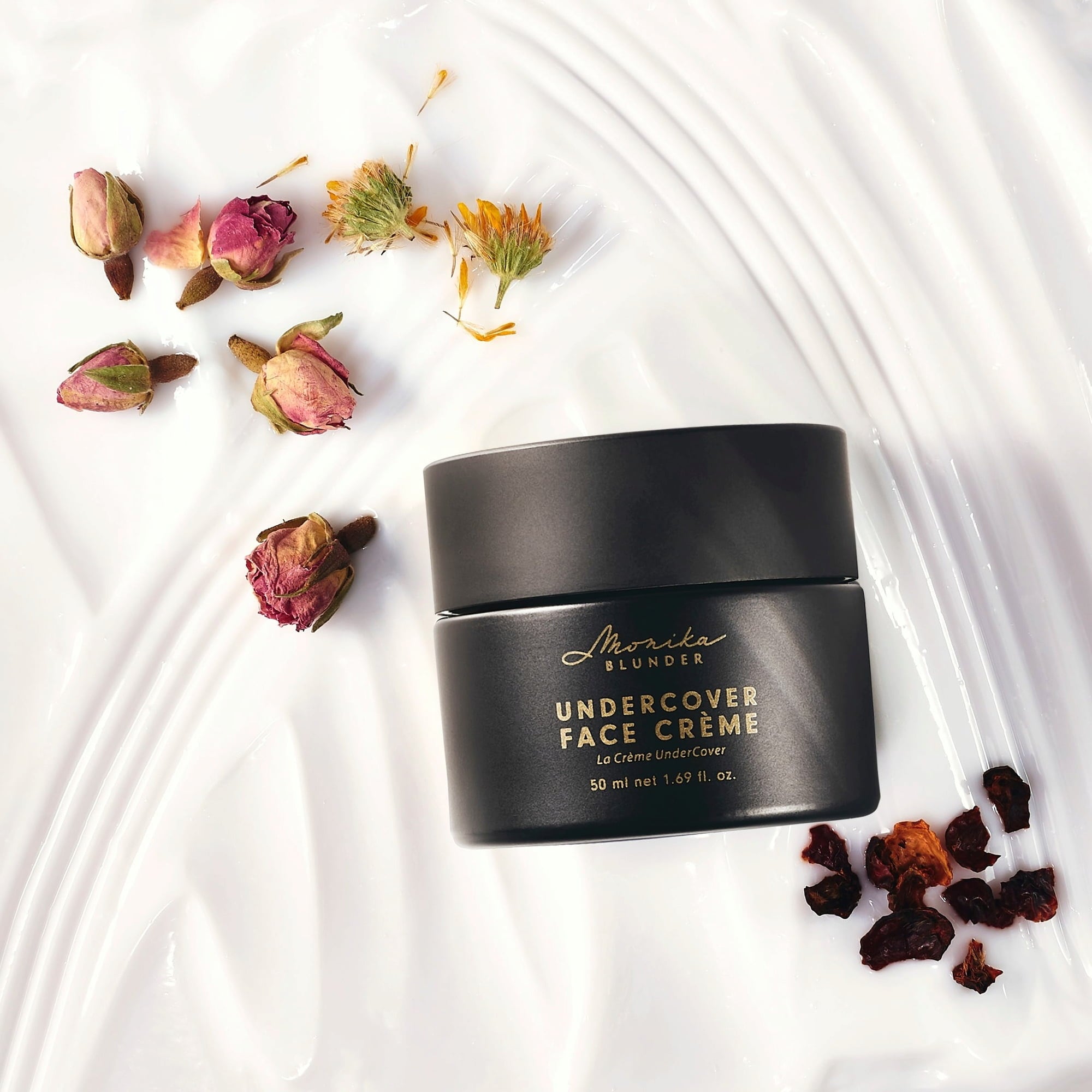 Monika Blunder Beauty Undercover Face Creme