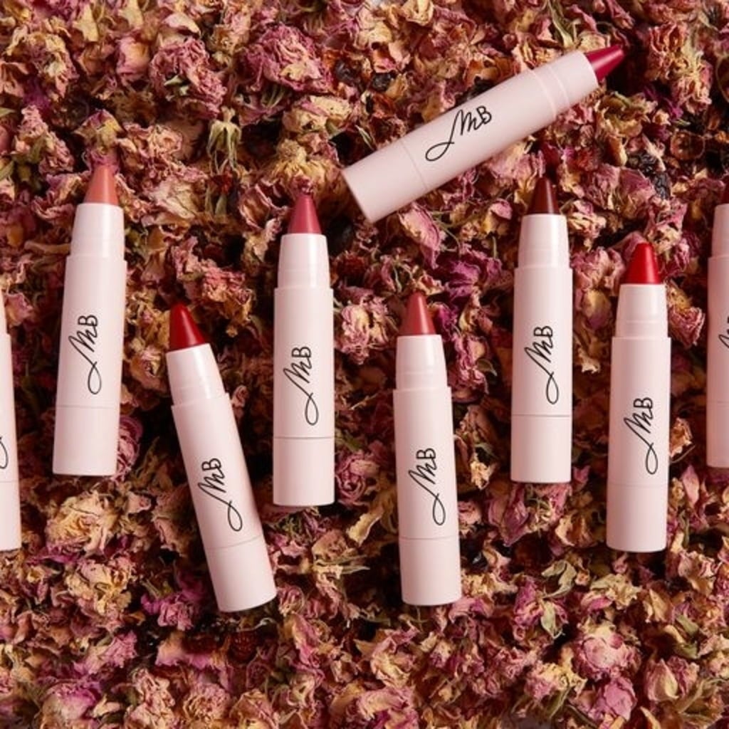 Monika Blunder Beauty Kissen Lush Lipstick Crayon