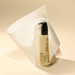 Shu Uemura Univerzalni balzam Essence Absolute  - 150 ml