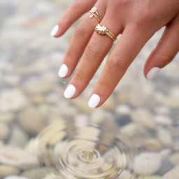Manucurist Green Nail Polish Natural & Nude - Snow