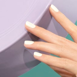 Manucurist Green Nail Polish Natural & Nude - Porcelaine