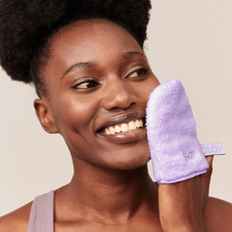 Iconic Mitt - Make up Remover and Cleansing Mitt - Very Berry