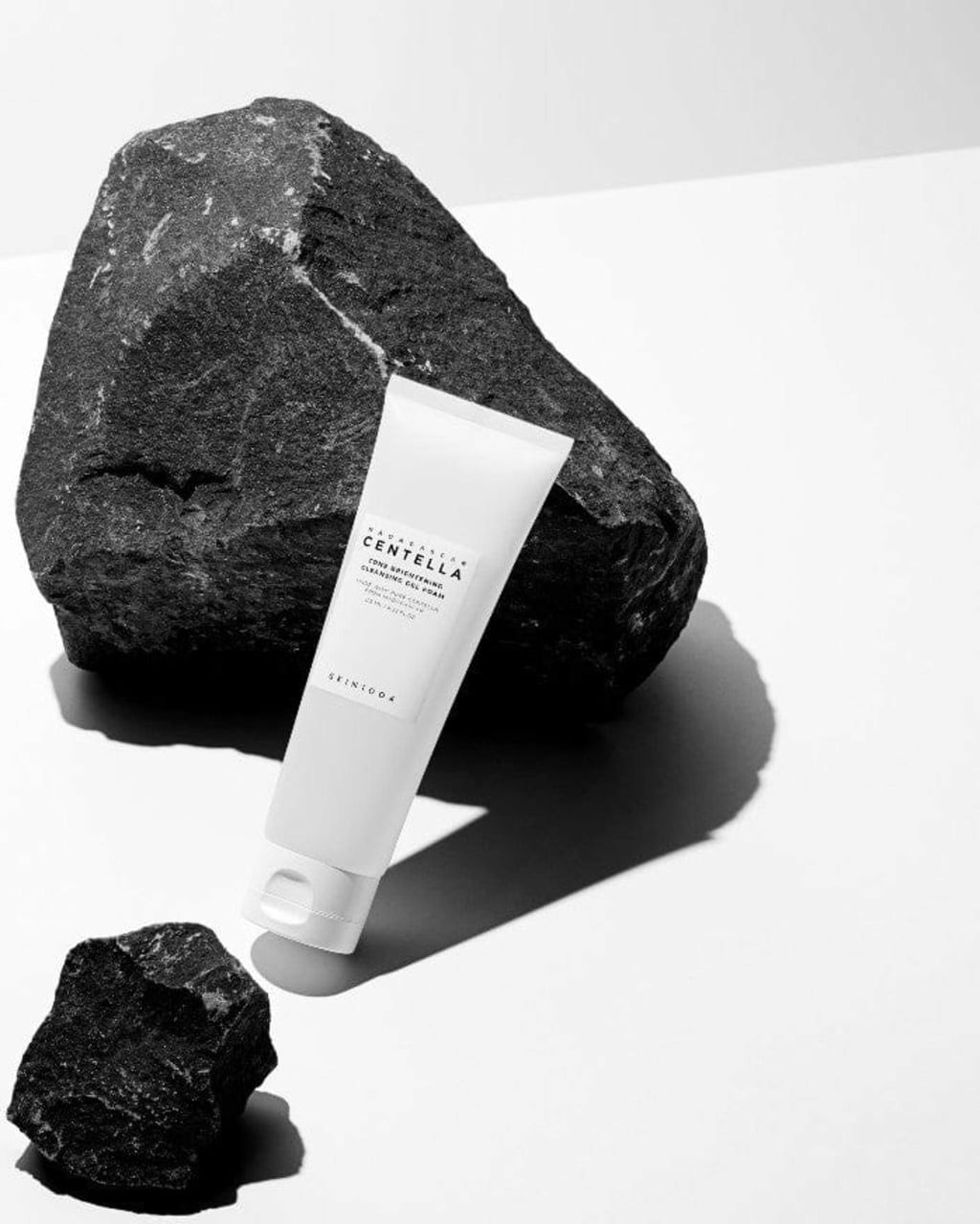 Madagascar Centella Tone Brightening Cleansing Gel Foam - 125 ml